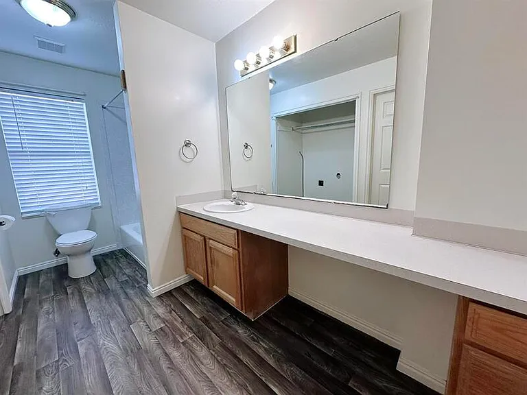 315 N 270 W — Photo 10