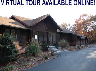 1544 Wolf Trail Rd, Ballwin, MO 63021