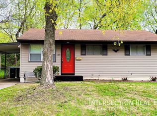 146 Ben Nevis Rd, Saint Louis, MO 63137