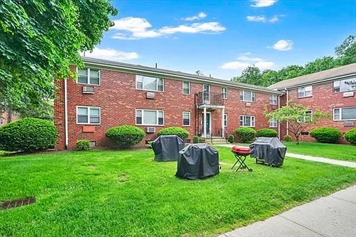 272 Regency Park Dr — Photo 22