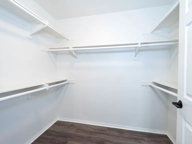 4365 Oak Glen St — Photo 20