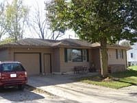 2nd image of 416 Edwards St