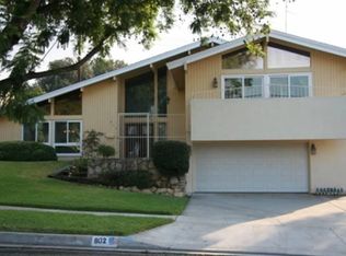 802 La Paloma St, Redlands, CA 92373