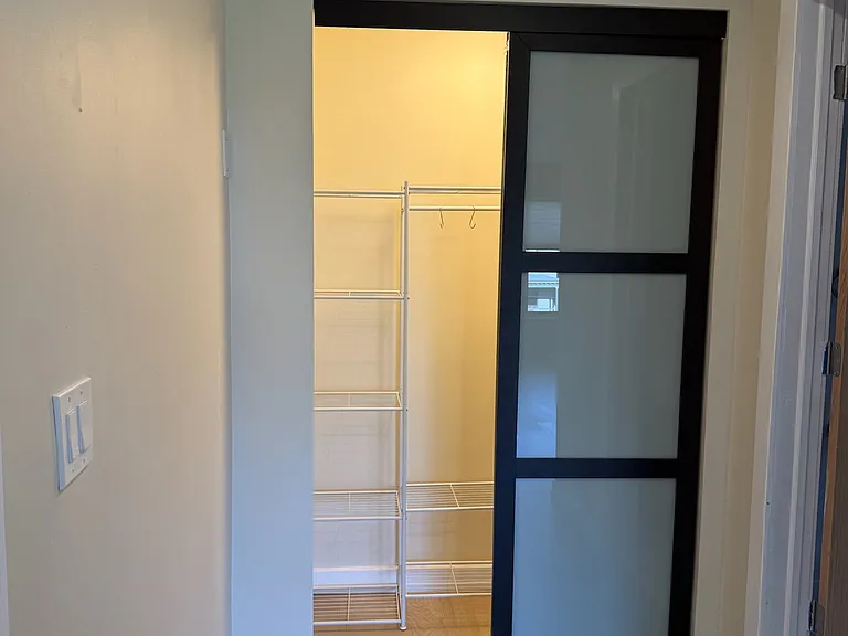 2327 Park Ave #3 — Photo 6