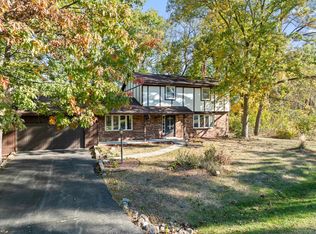 552 Wiswell Dr, Williams Bay, WI 53191