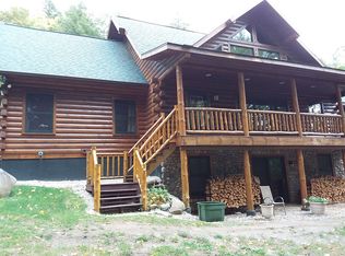 33 Deer Creek Rd, Diamond Point, NY 12824