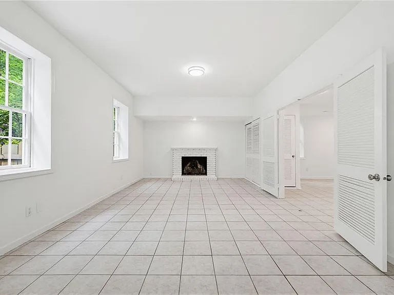 445 Forest Hills Dr — Photo 25