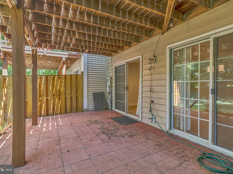 9902 Michael Schar Ct — Photo 38