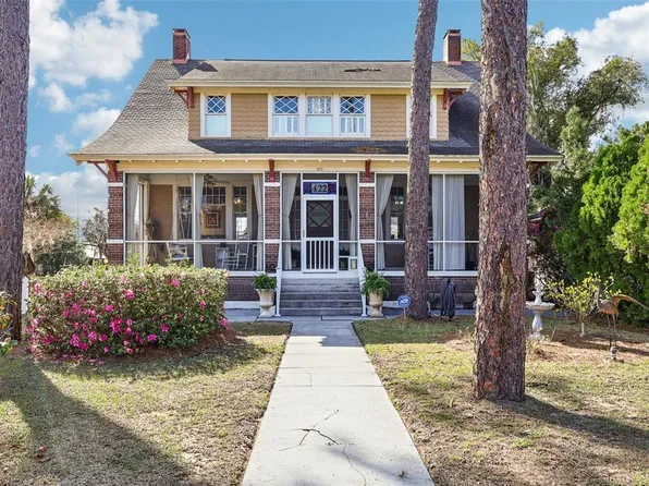 422 S Center St, Eustis, FL 32726