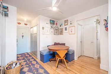 Dining area thumbnail