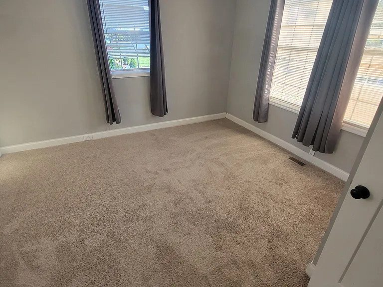 210 Andrews Ave — Photo 6