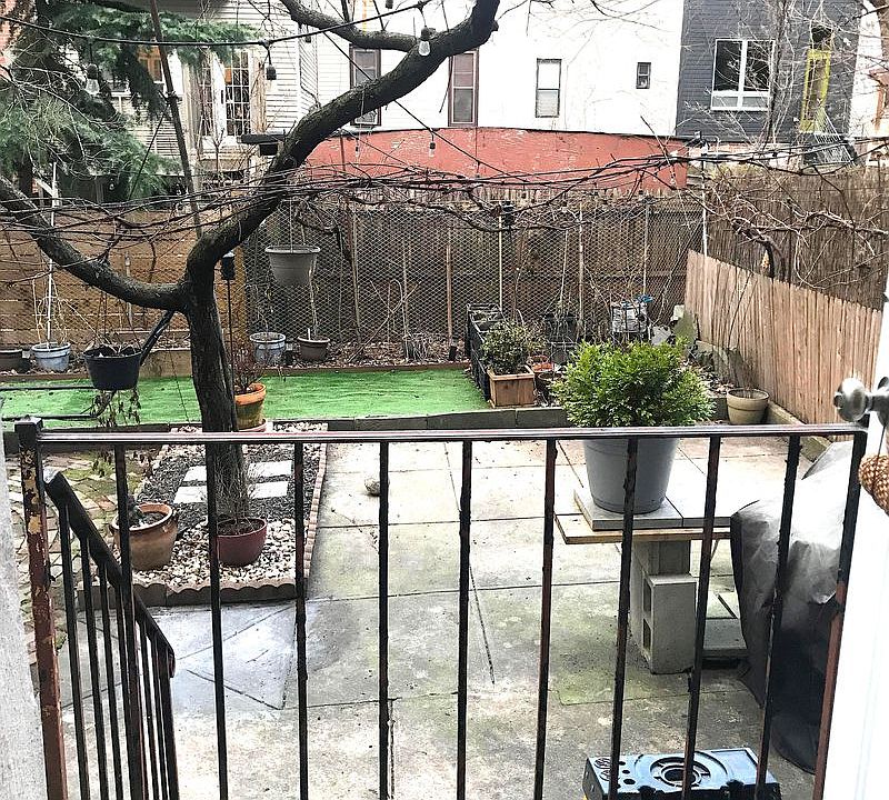 1st image of 185 16th St APT 1R