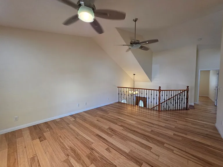 1836 Birdie Ln — Photo 24