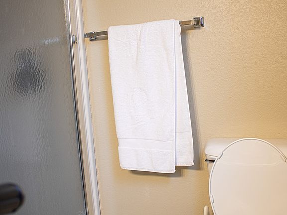 3rd image of 1823 Montana St APT 1