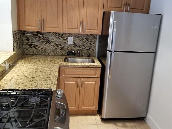 3rd image of 6711 N Kendall Dr APT 501