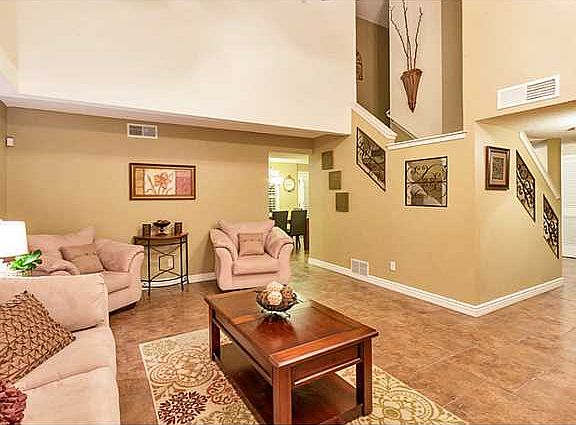 3rd image of 12533 Twin Leaf Dr