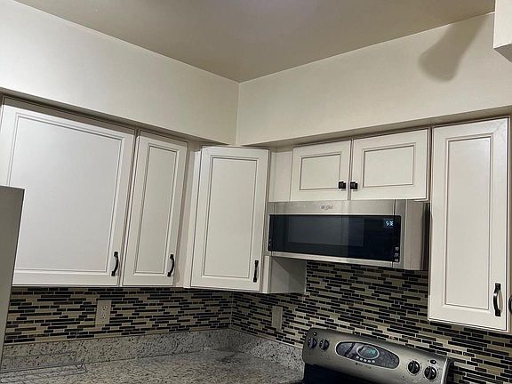 2nd image of 3719 Airdire Ct Unit 5-47
