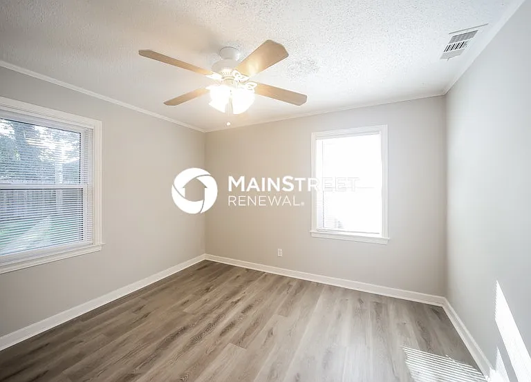 5019 Newcastle Rd — Photo 9