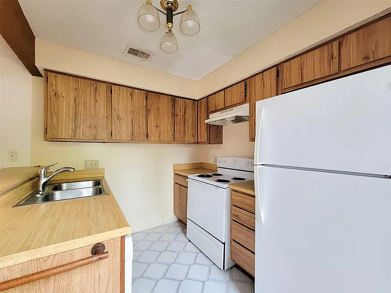 3020 Windchase Blvd — Photo 14