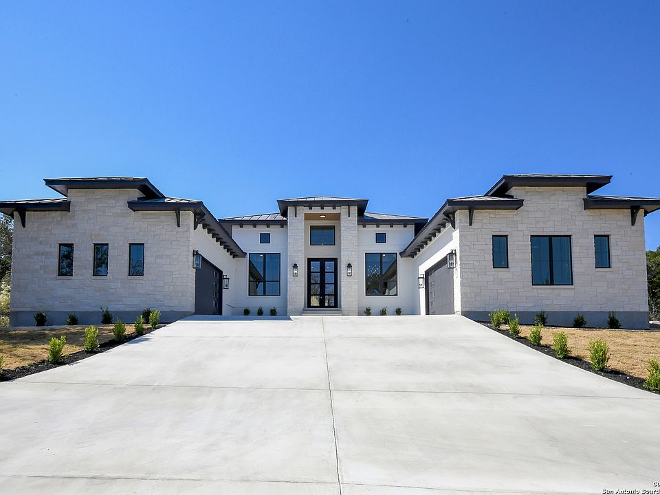 1st image of 24930 Caliza Terrace