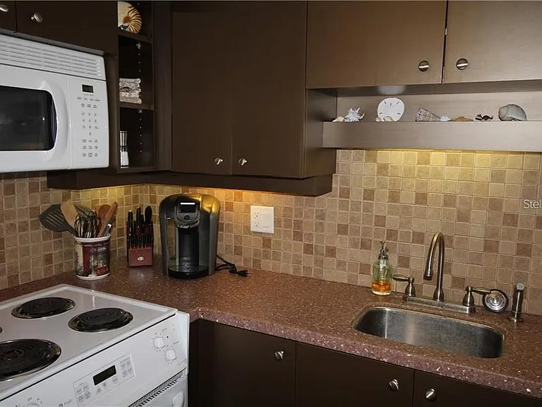 1230 Gulf Blvd #1805 — Photo 12