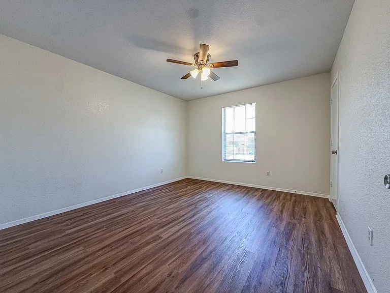 1103 Shanarae Cir — Photo 10