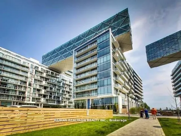 39 Queens Quay E #734, Toronto, ON M5E 0A5
