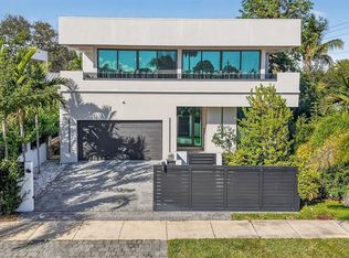 1225 NE 4th St, Fort Lauderdale, FL 33301