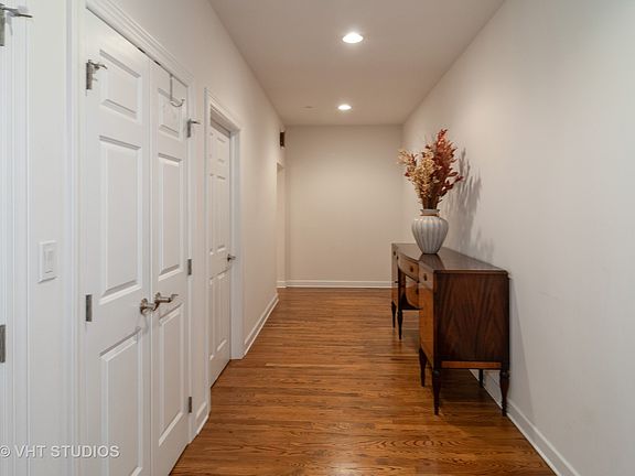 3rd image of 411 Lathrop Ave Unit 3E