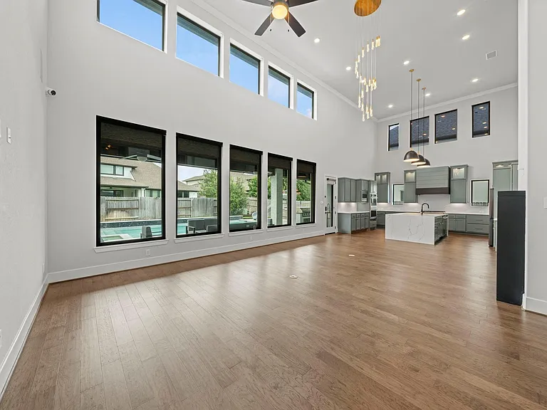19110 Wimberly Hills Ln — Photo 2