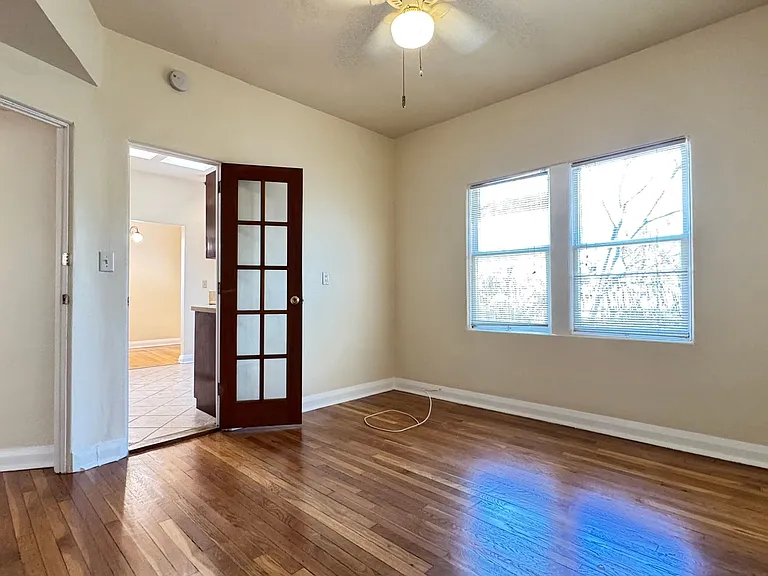 2816 E Hawthorne St — Photo 14