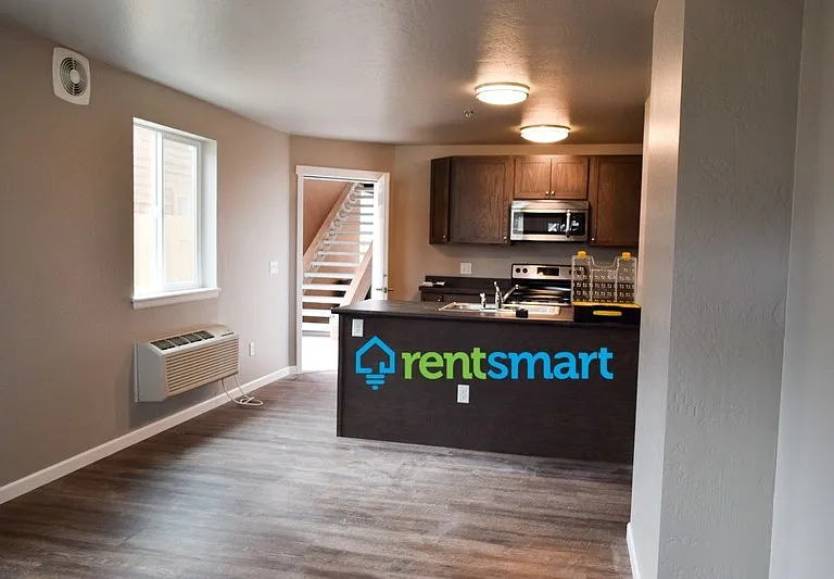 1809 S 11th St W #3 — Photo 2