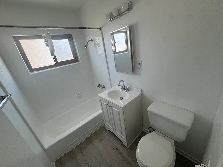 8619 Belford Ave #14 — Photo 12