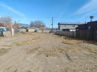 4516 Grande Dr NW, Albuquerque, NM 87107