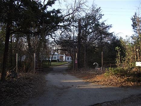 2nd image of 5201 E Mountain View Cir