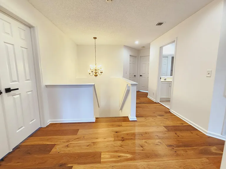 15188 Oak Chase Ct — Photo 14