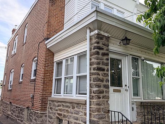 2nd image of 532 Tyson Ave