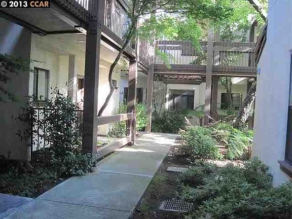 2nd image of 419 N Villa Way