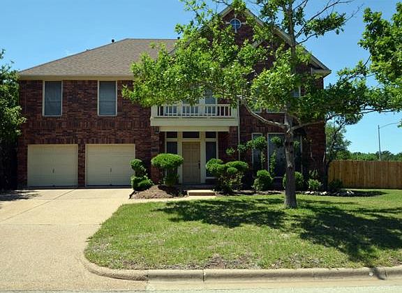 3rd image of 5206 Deerwood Ct