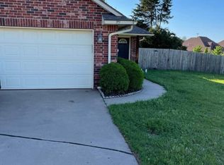 701 Rockridge Cir, Edmond, OK 73034