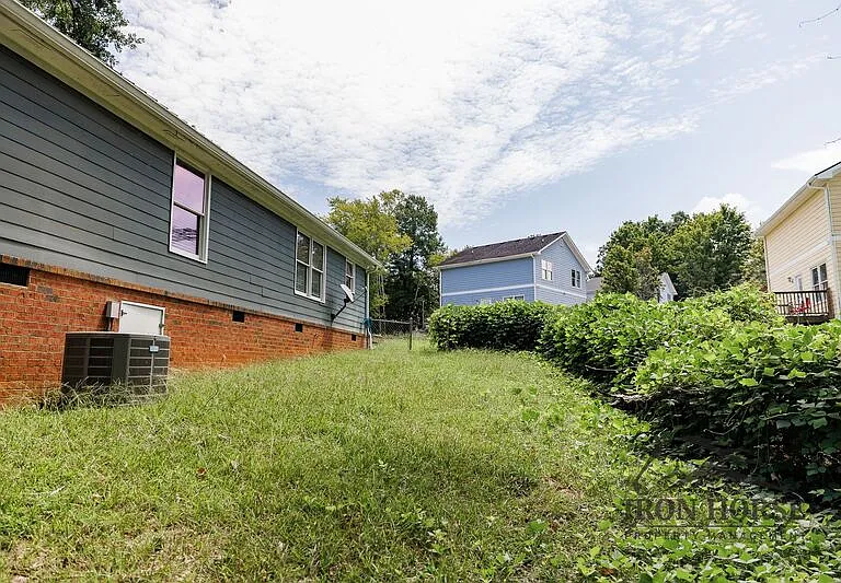 130 Mandy Dr — Photo 22