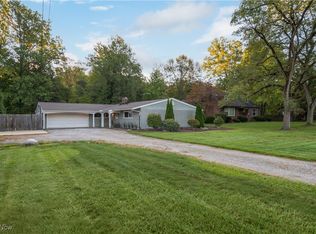 2945 Dover Center Rd, Westlake, OH 44145