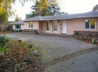 572 Cuesta Dr, Los Altos, CA 94024