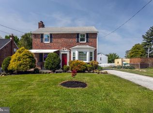208 Stanton Rd, Havertown, PA 19083