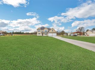 22 Obannon Ranch Rd, Huntsville, TX 77320