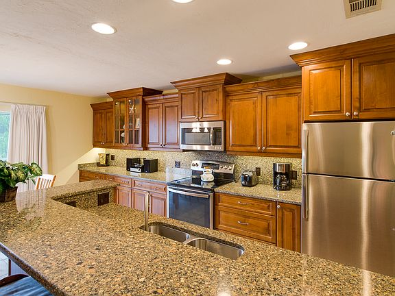 3rd image of 827 E Gulf Dr Unit M3