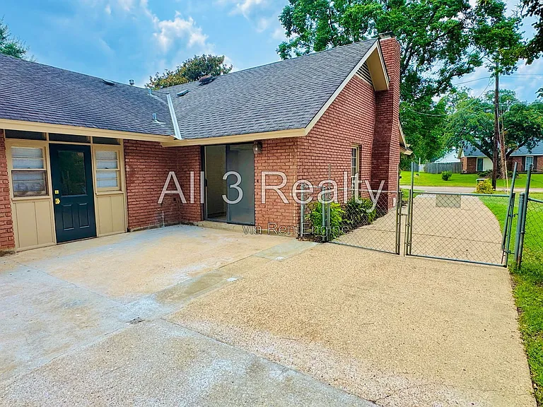 2905 Willow Lane Dr — Photo 33