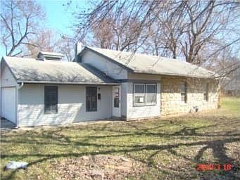 2nd image of 7501 Appleton Ave
