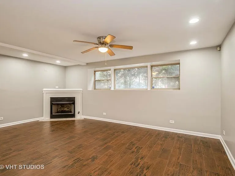 833 W Lawrence Ave #G — Photo 8