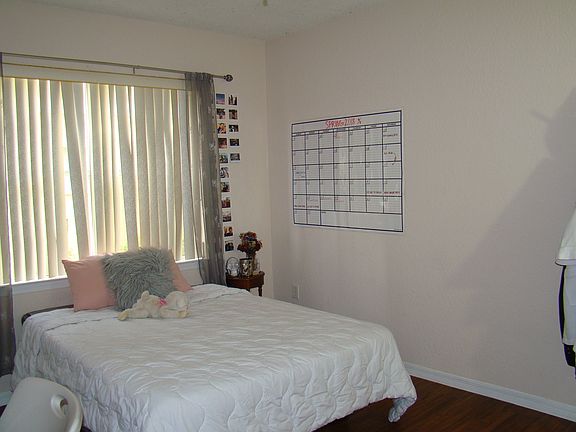 4th image of 18001 Richmond Place Dr APT 1212